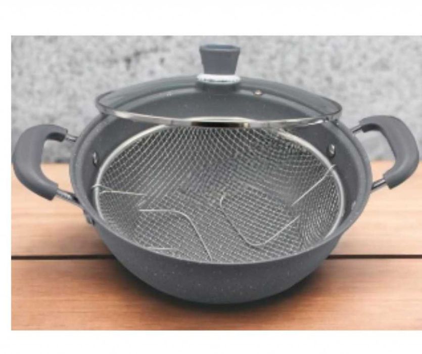 Многофункционална тенджера