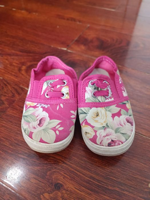 Детская обувь БЕСПЛАТНО