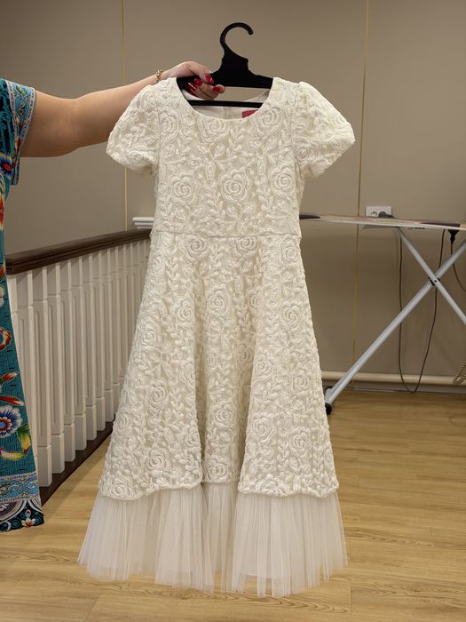 Продам детское платье