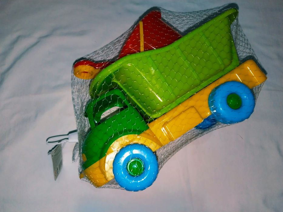 Продам новые игрушки