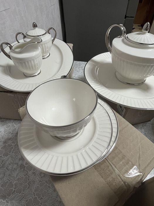 Продам сервиз на 12 персон