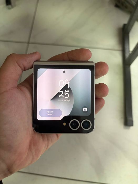 Продам телефон samsung z flip 6