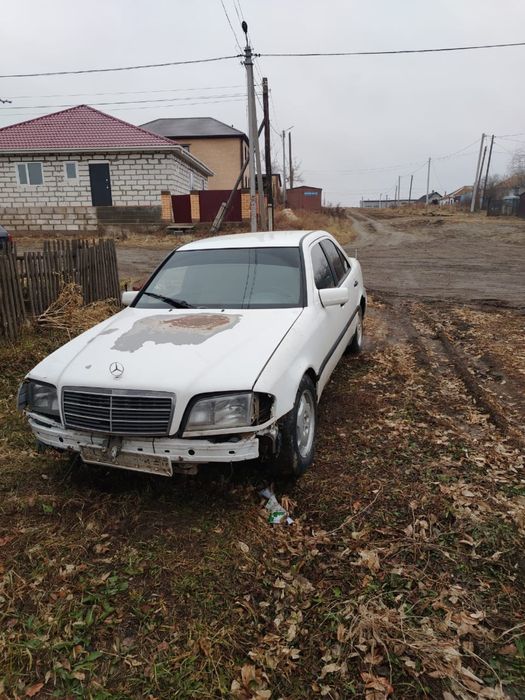 Мерседес в разбор