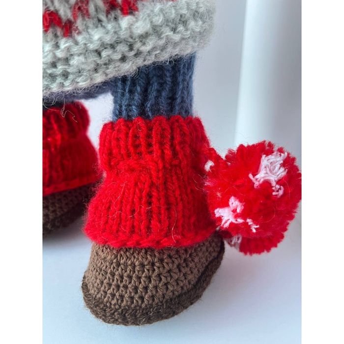 Игрушка вязаная .