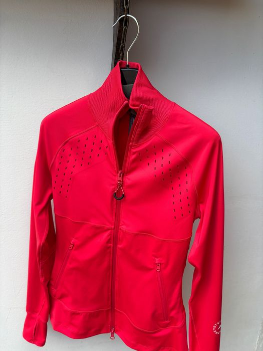 Суичер със тениска на Stella Mc Cartney