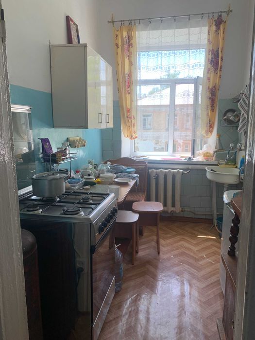 №1366. Продается 2-х комнатная кв. в старом городе.