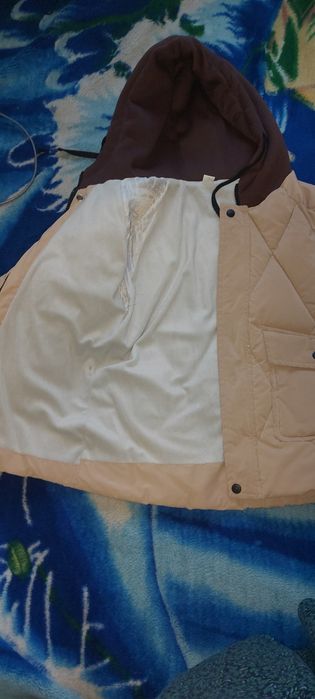 Продам зимнию куртку детская