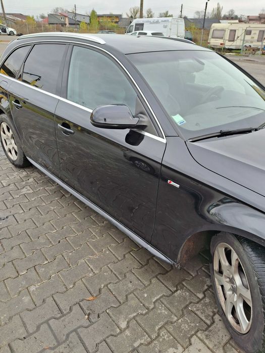 Audi A4 variant S Line 2015 140 CP 207.000 km negru perlat E6