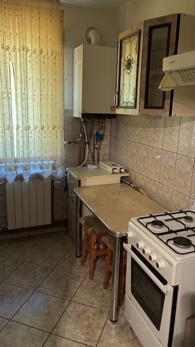 Se inchiriaza apartament cu 2 camere