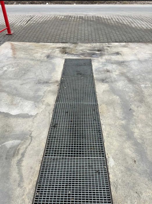 Поцинкована решетъчна скара (гитерост)–английски двор,готова за монтаж