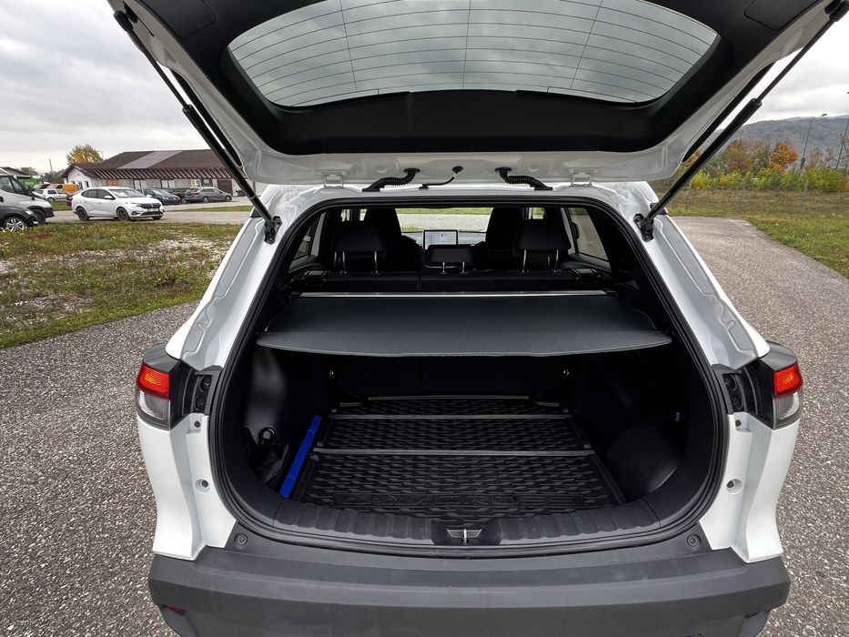 Toyota Corolla Cross Fab.06/2023 ! 2.0Hybrid Automat Cvt / Proprietar!