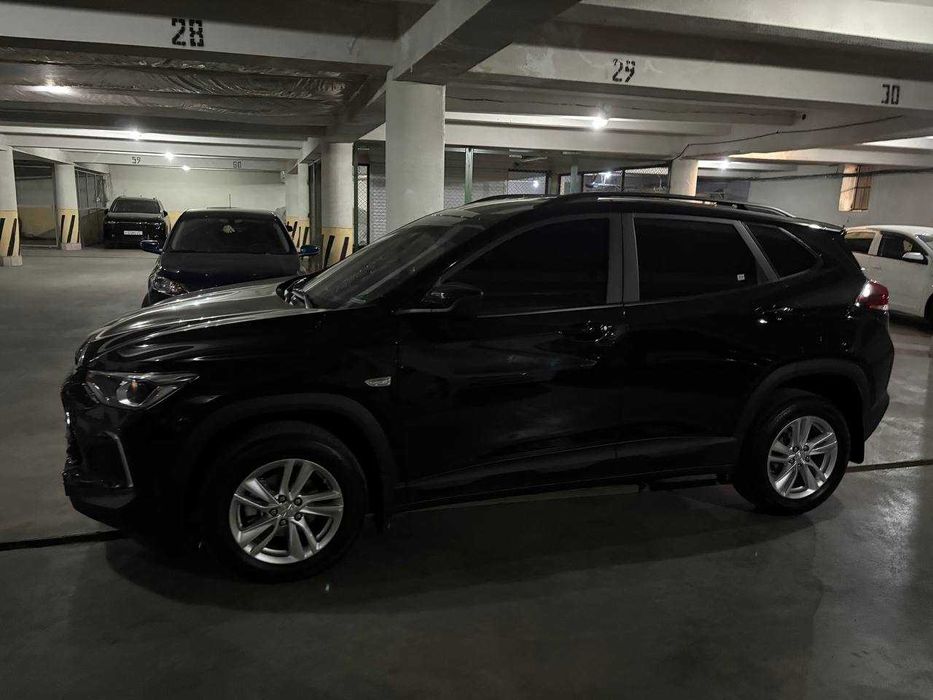 Chevrolet tracker 2 LS PLUS 2024 Бензин
