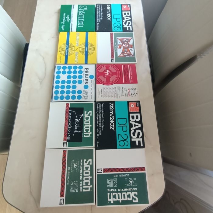 Vind benzi de magnetofon