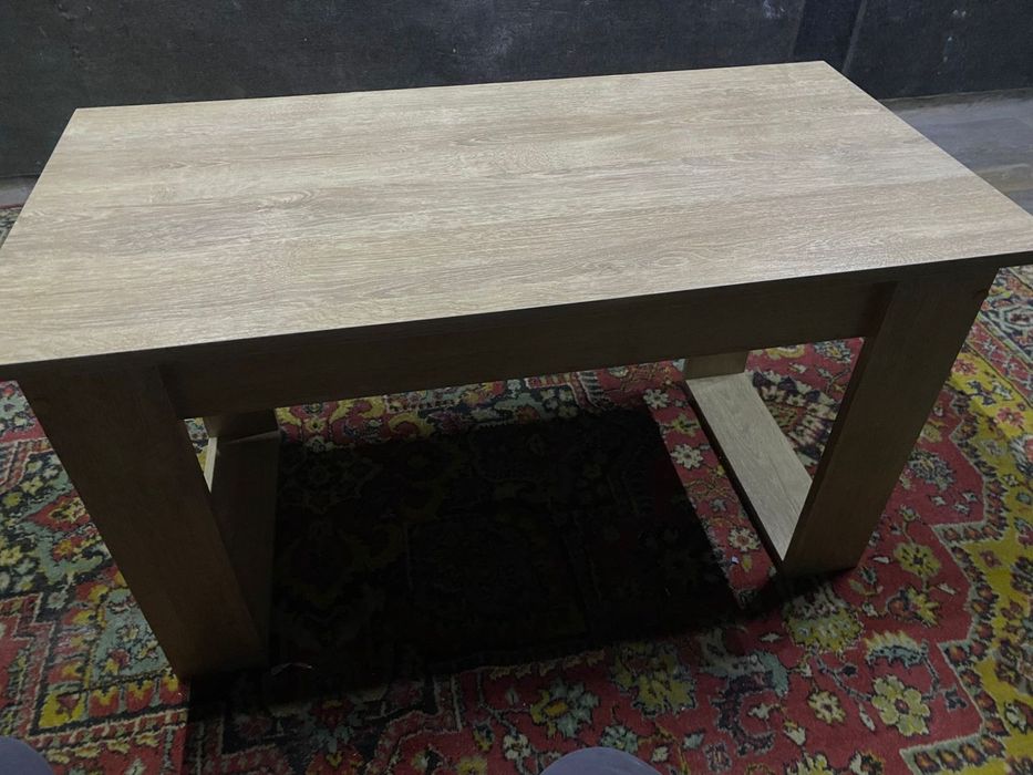 Журнальный столик