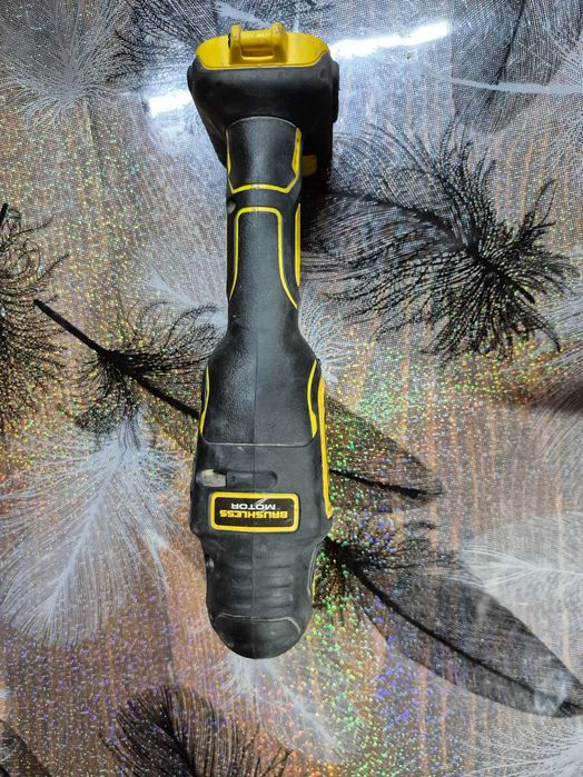 Multimaster multifunctional DEWALT DCS 355 18v