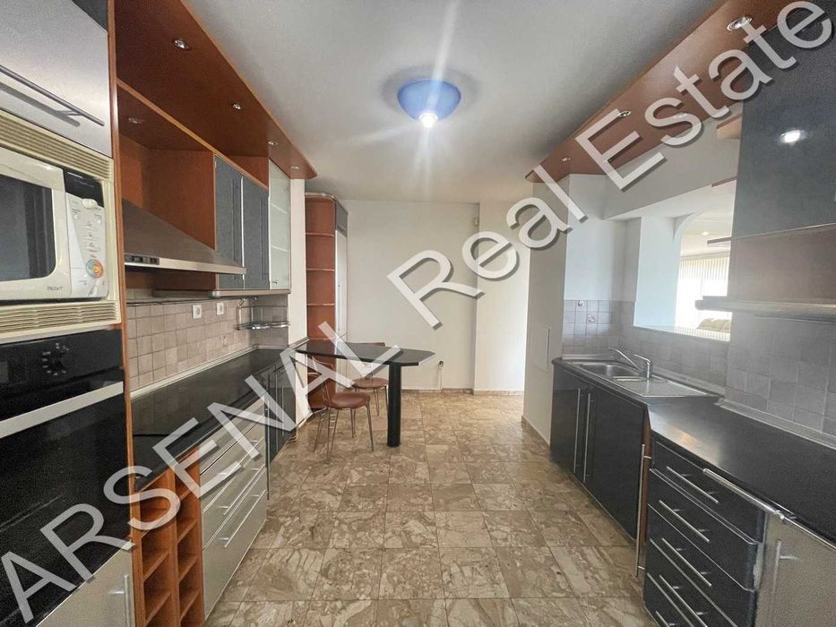Продава се Многостаен апартамент в София, Лозенец - 318 кв.м за 2406 €/кв.м - Снимка #2