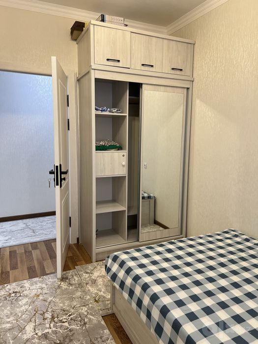Продается квартира в Сергелинском районе рядом метро Сергели 3