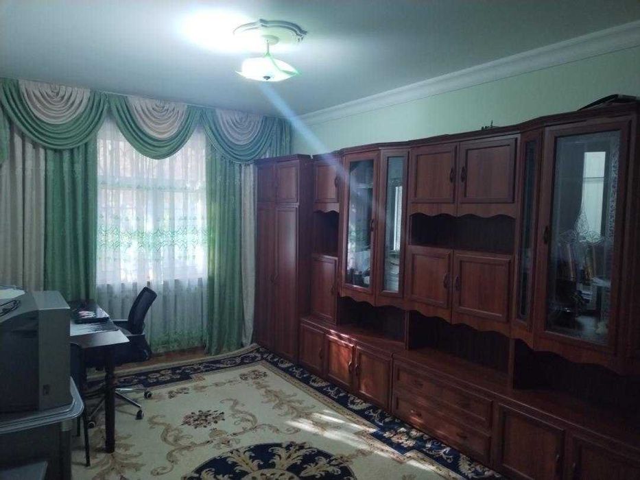 4 хонали квартира сотилади. Чиланзар 11.