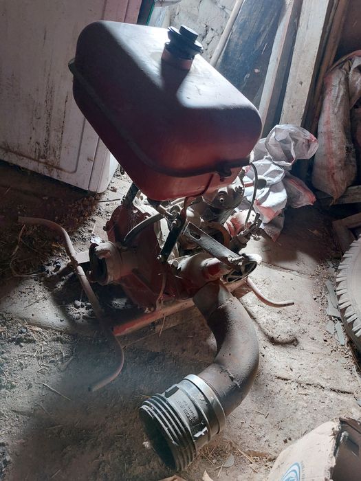 Водинной помпа (матор)