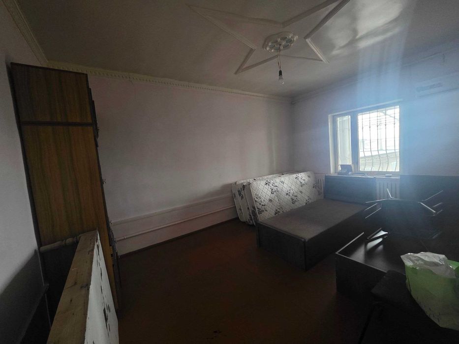 Ховли Уй сотилади