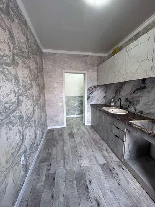 Продам Трехкомнатную квартиру