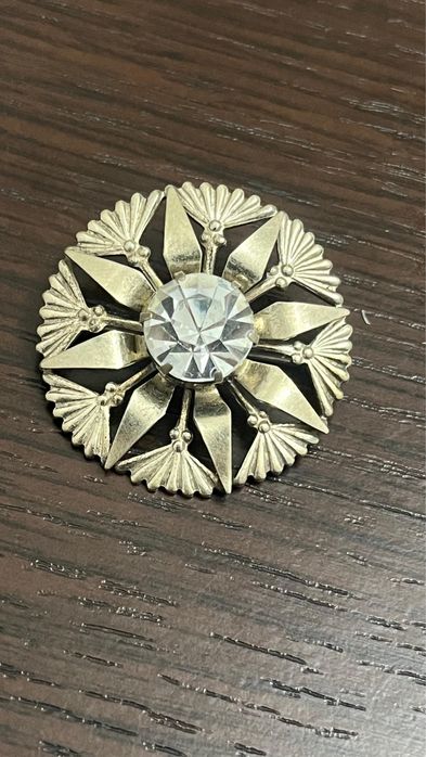 Броши, СССР, Чехословакия, аврора бореалис