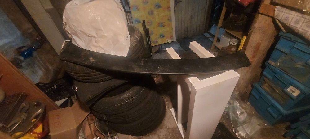 Спойлер за автомобил