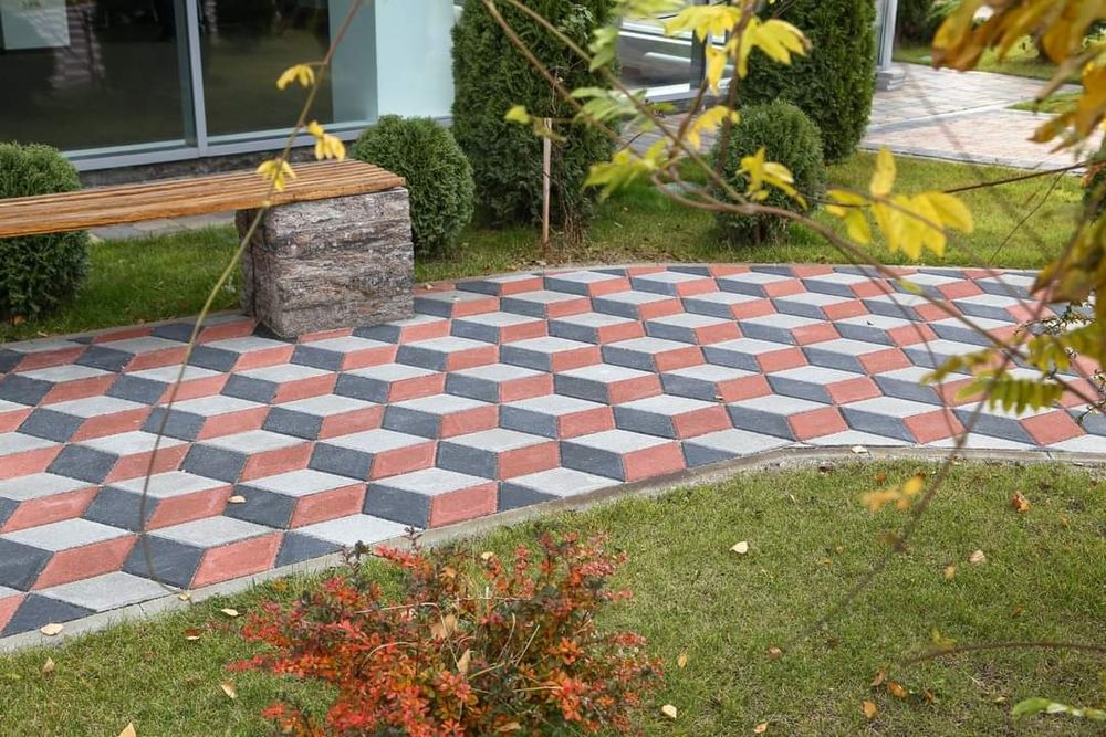 Pavele, pavaje, borduri si garduri semmelrock petra symmetrica