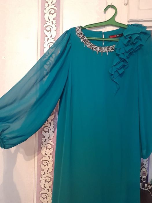 Продается платье