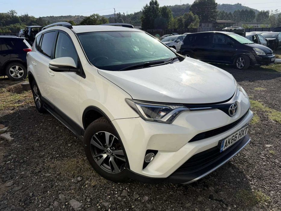Toyota RAV4 2016 г. 2.0 D4D 143кс НА ЧАСТИ