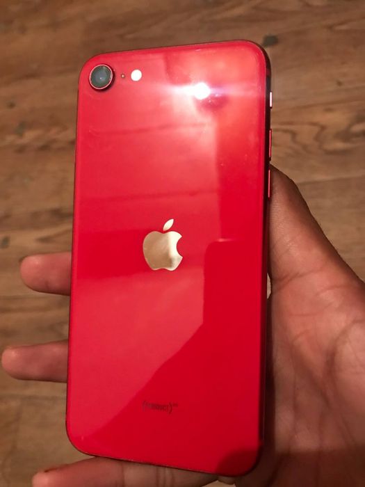 iPhone SE продажа или обмен