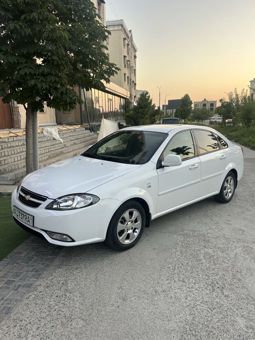 Jentra srochniy sotiladi