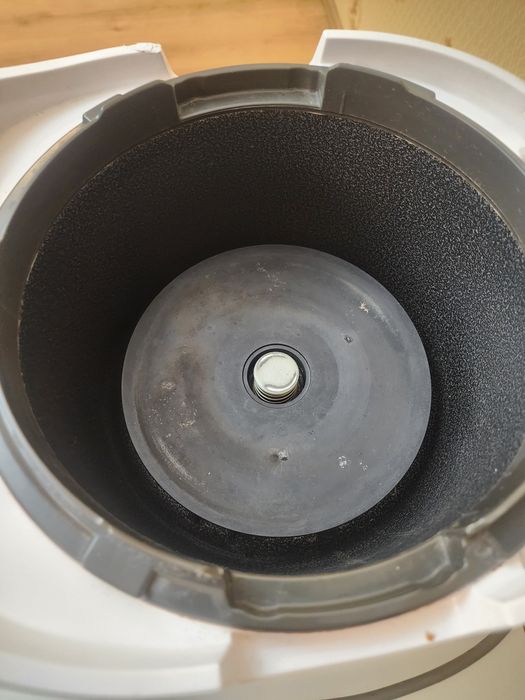 Продам рисоварку Cuckoo