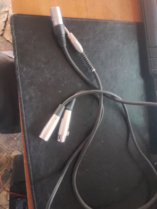 Продам шнуры для колонок