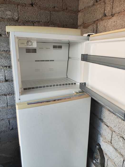 Холодильник Daewoo жағдайы жақсы