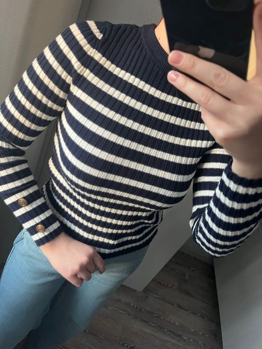 Продам женскую одежду