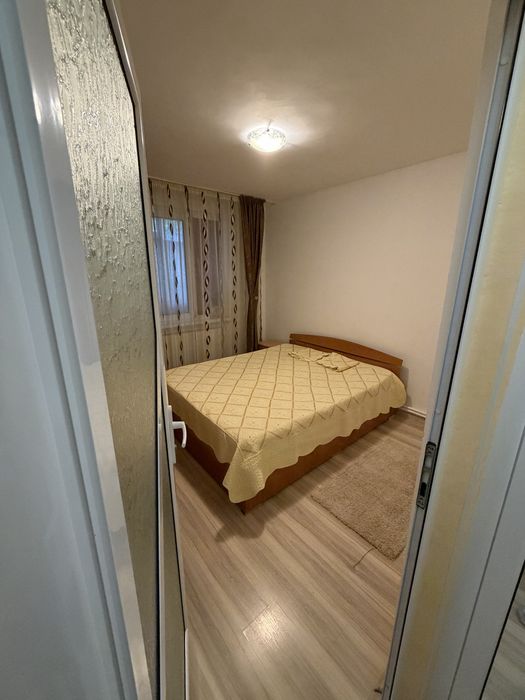 Inchiriez apartament 2 camere