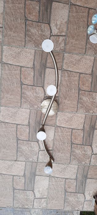 Vând plafoniere și spoturi