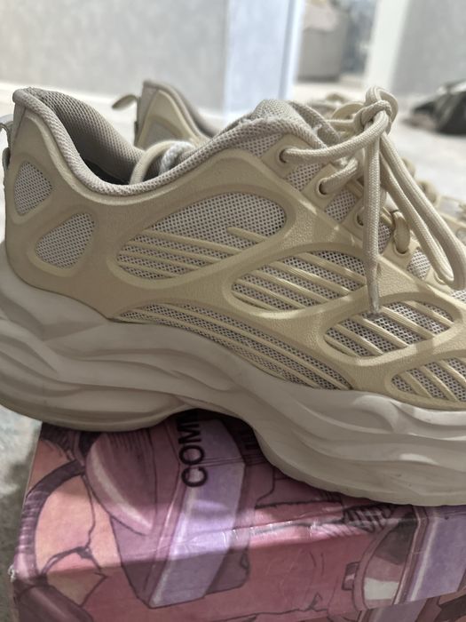 Кросовки , Изики 39 р. 2800