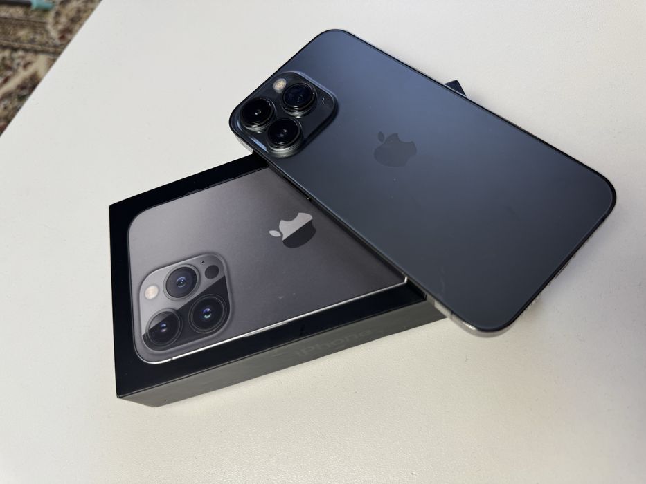 Продам айфон 13про