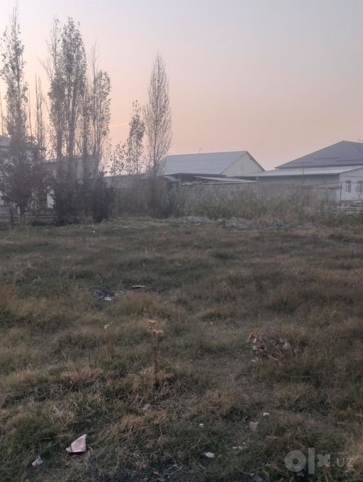 Toshkent vil. Nurafshon Sh. Markazida 2 sotix yer sotiladi SROCHNA