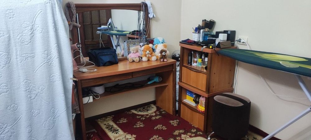 Спальный гарнитур и алохида 1 кишилик кроват и гламлар ва халадилник