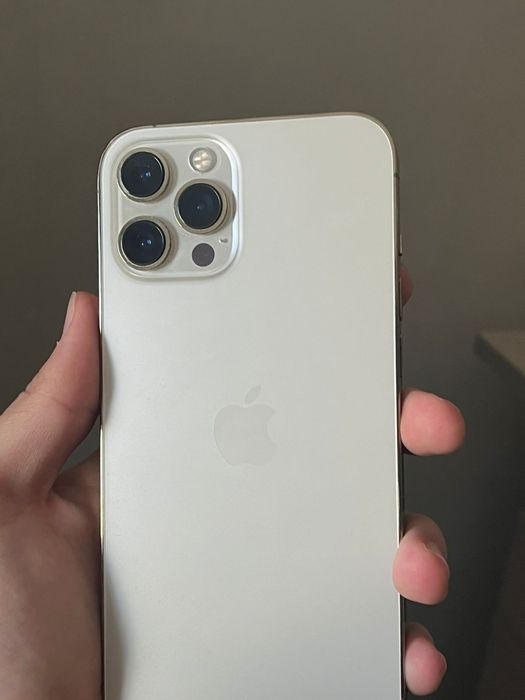 Айфон 12 про макс