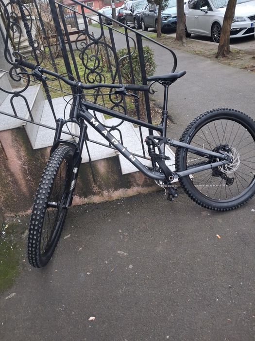 Bicicleta Marin rift zone one. Este ca si noua