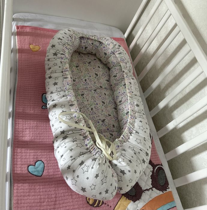 Продам детский кокон для сна