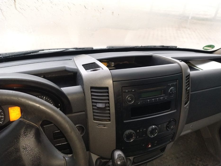 Vând microbuz Mercedes Sprinter
