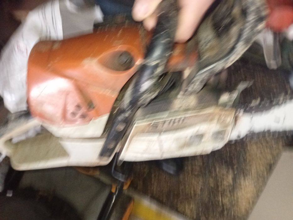 Vând urgent stihl  MS462
