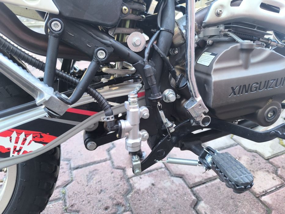 Мотоцикл эндуро 250.