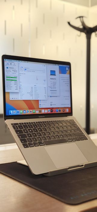 MacBook Pro 13” 2016 i5 / 8GB / SSD 256GB / baterie 94% – 191 cicluri