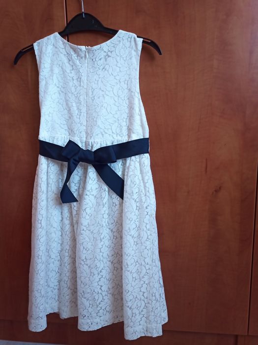 Стилна рокля Esprit 8-9 год